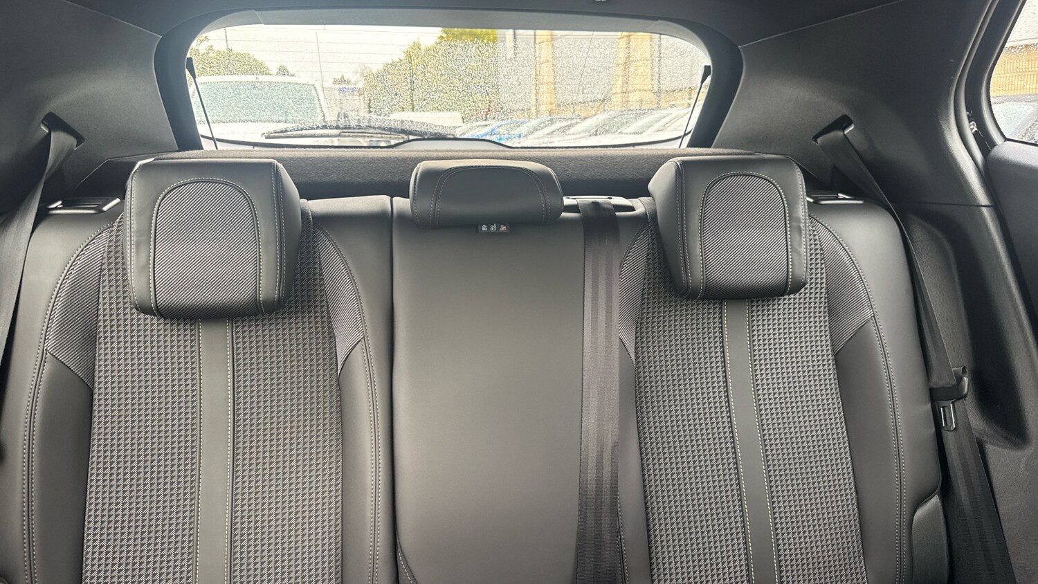 Used Peugeot 2008 2022 for sale - 75966353: Photo 25