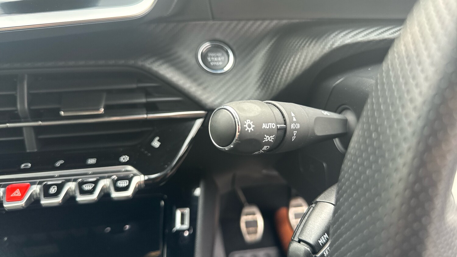 Used Peugeot 2008 2022 for sale - 75966353: Photo 27