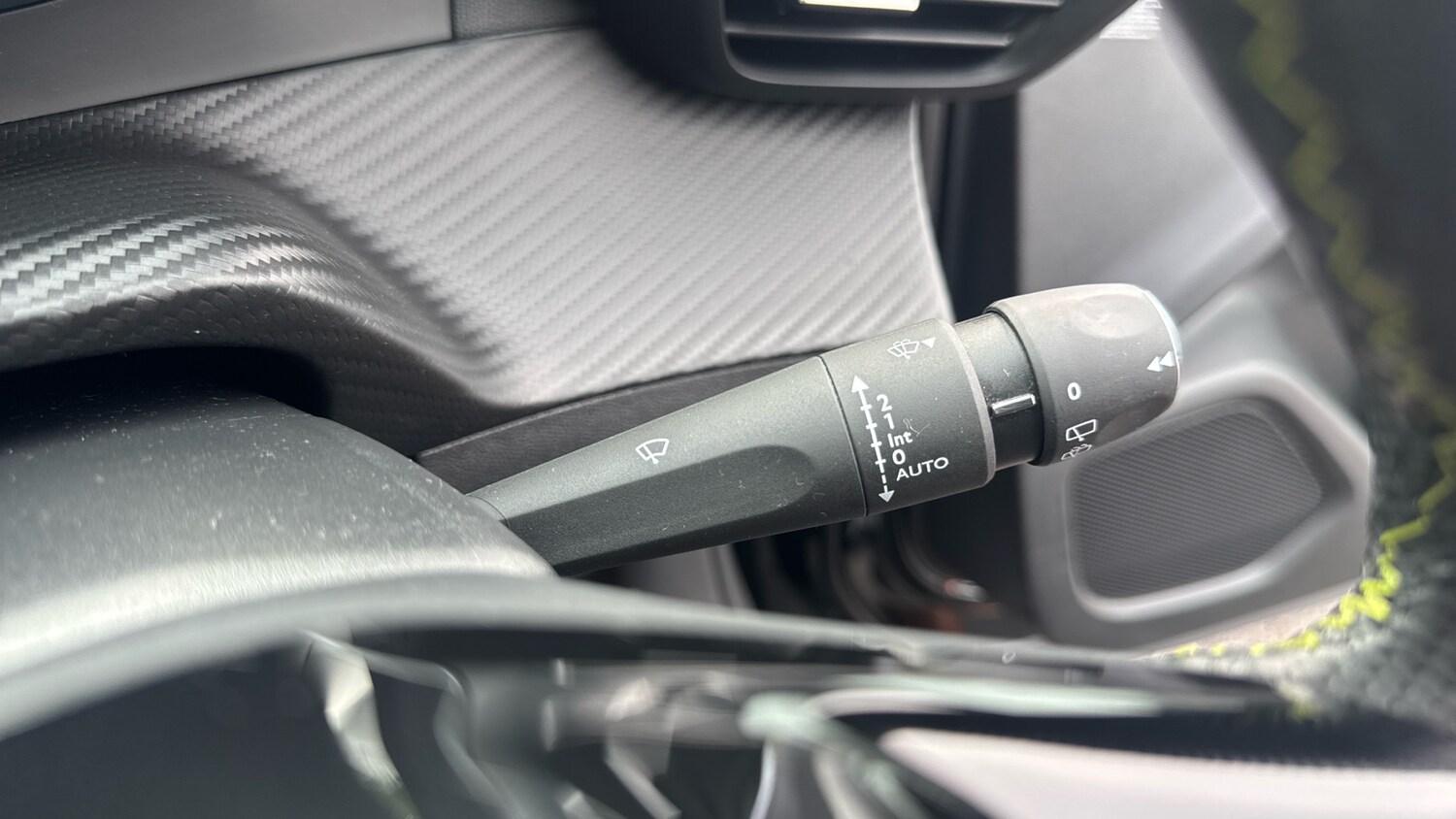 Used Peugeot 2008 2022 for sale - 75966353: Photo 28