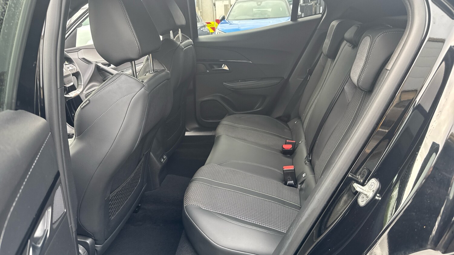 Used Peugeot 2008 2022 for sale - 75966353: Photo 33