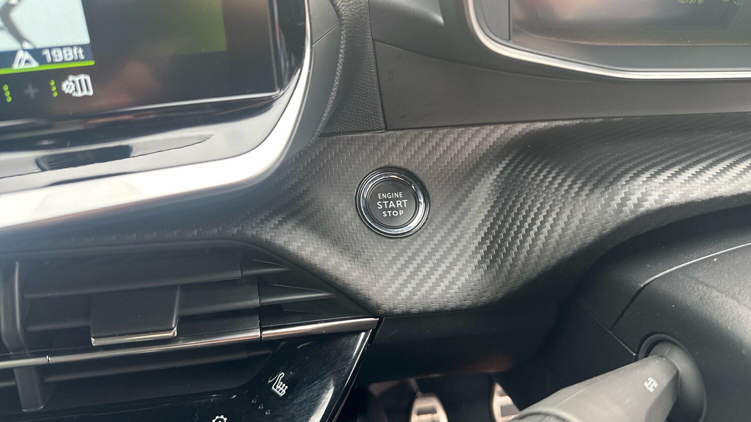 Used Peugeot 2008 2022 for sale - 75966353: Photo 40