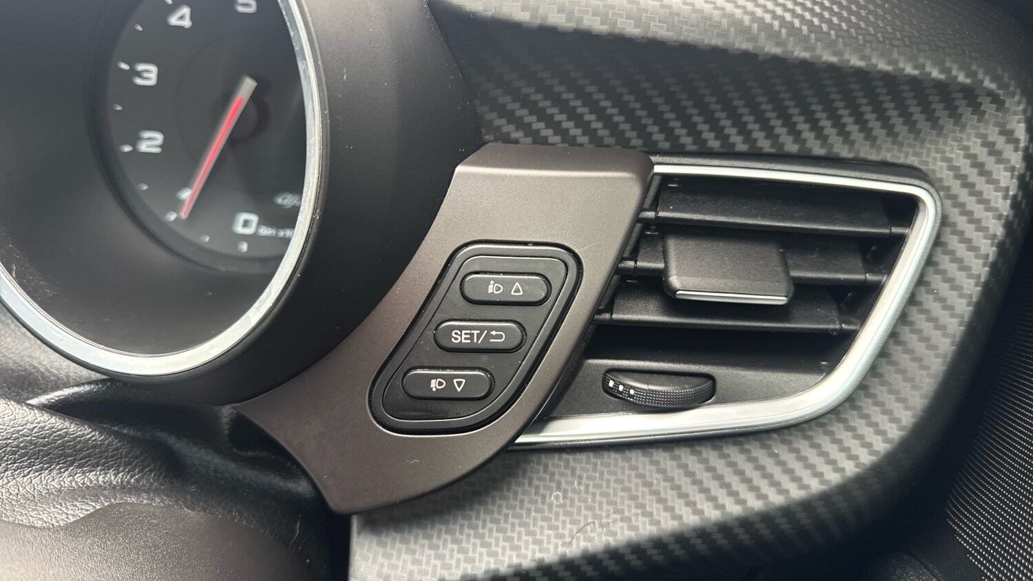 Used Alfa Romeo Giulietta 2016 for sale - 77634360: Photo 34