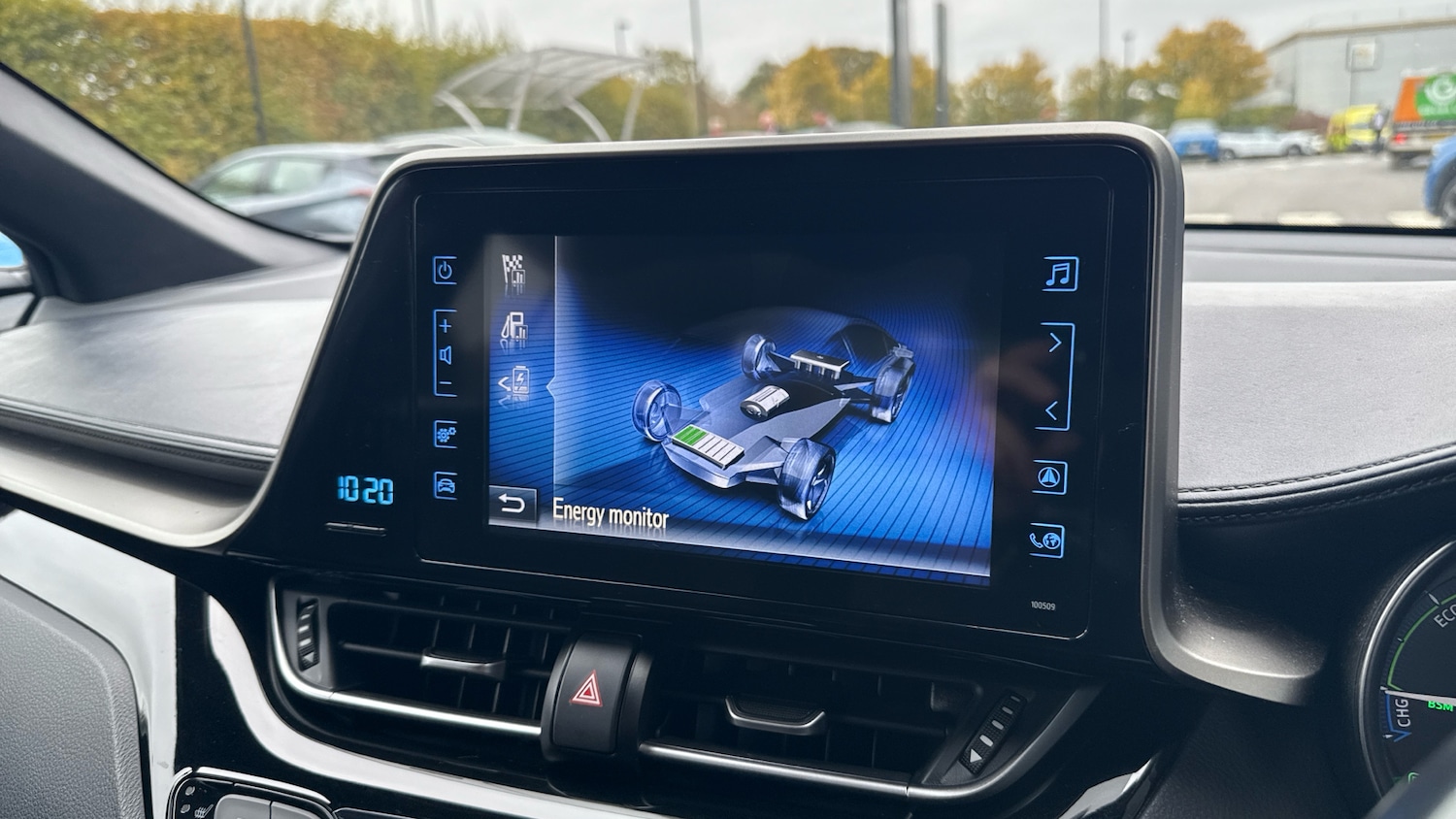 Used Toyota C-HR 2018 for sale - 77176131: Photo 32