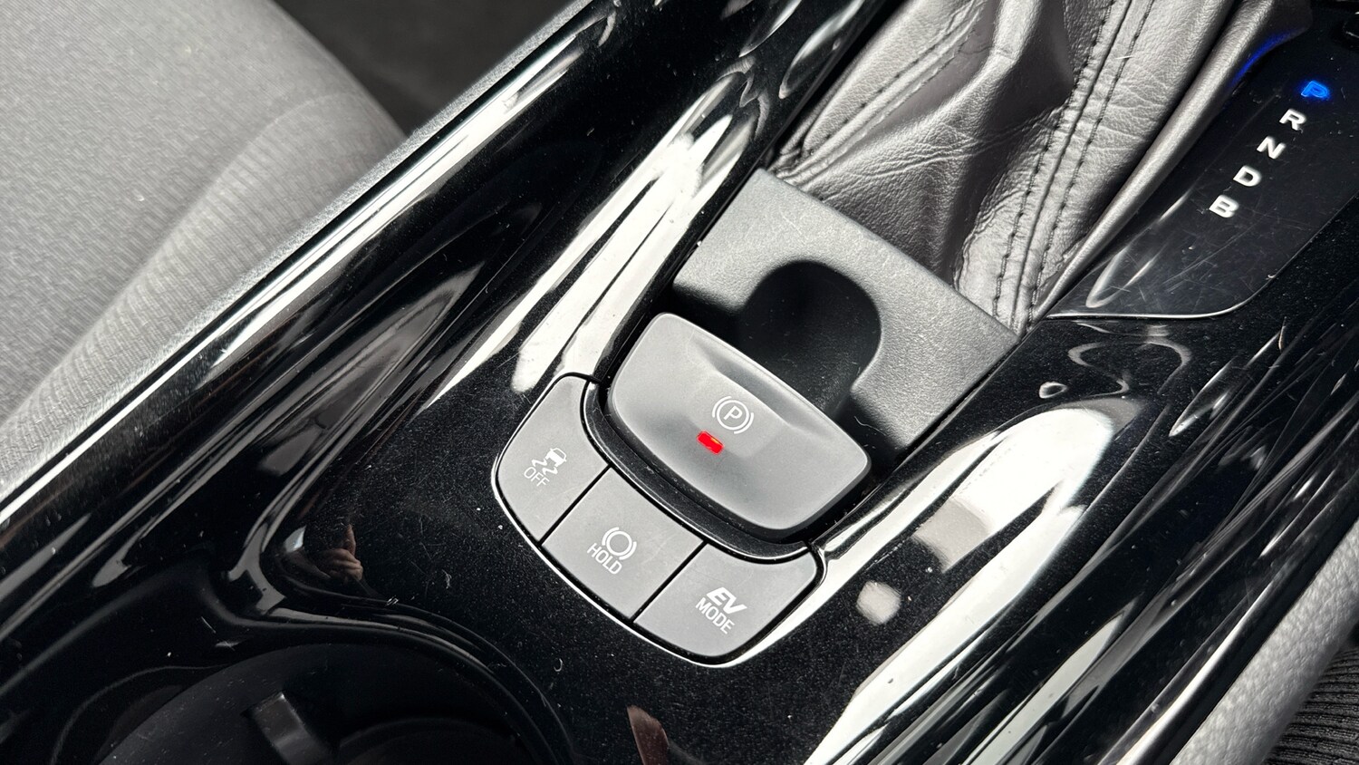 Used Toyota C-HR 2018 for sale - 76123519: Photo 21