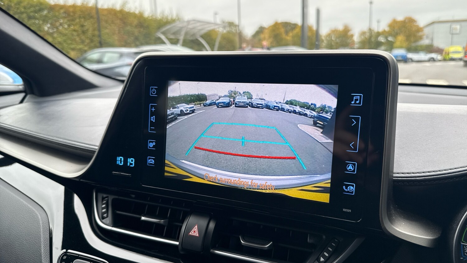 Used Toyota C-HR 2018 for sale - 76123519: Photo 29