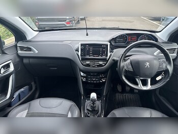 Used Peugeot 2008 2019 for sale - 78637442: Photo