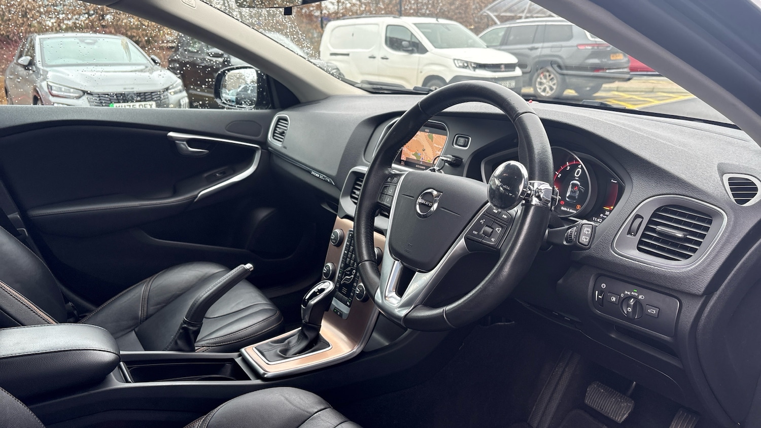 Used Volvo V40 Cross Country 2019 for sale - 77306848: Photo 11