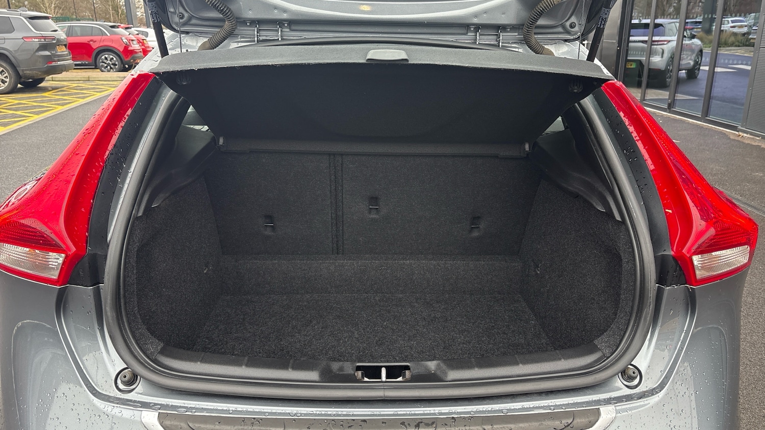 Used Volvo V40 Cross Country 2019 for sale - 77306848: Photo 19