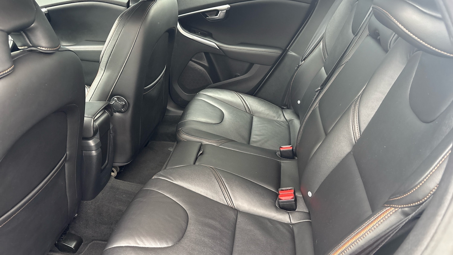 Used Volvo V40 Cross Country 2019 for sale - 77306848: Photo 33