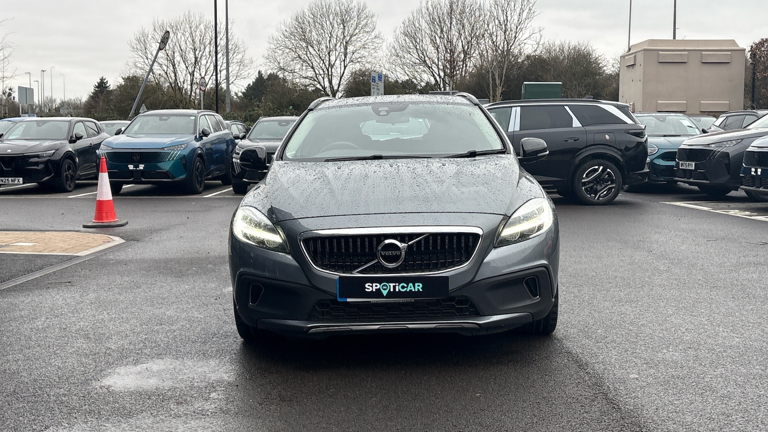 Used Volvo V40 Cross Country 2019 for sale - 77306848: Photo 8