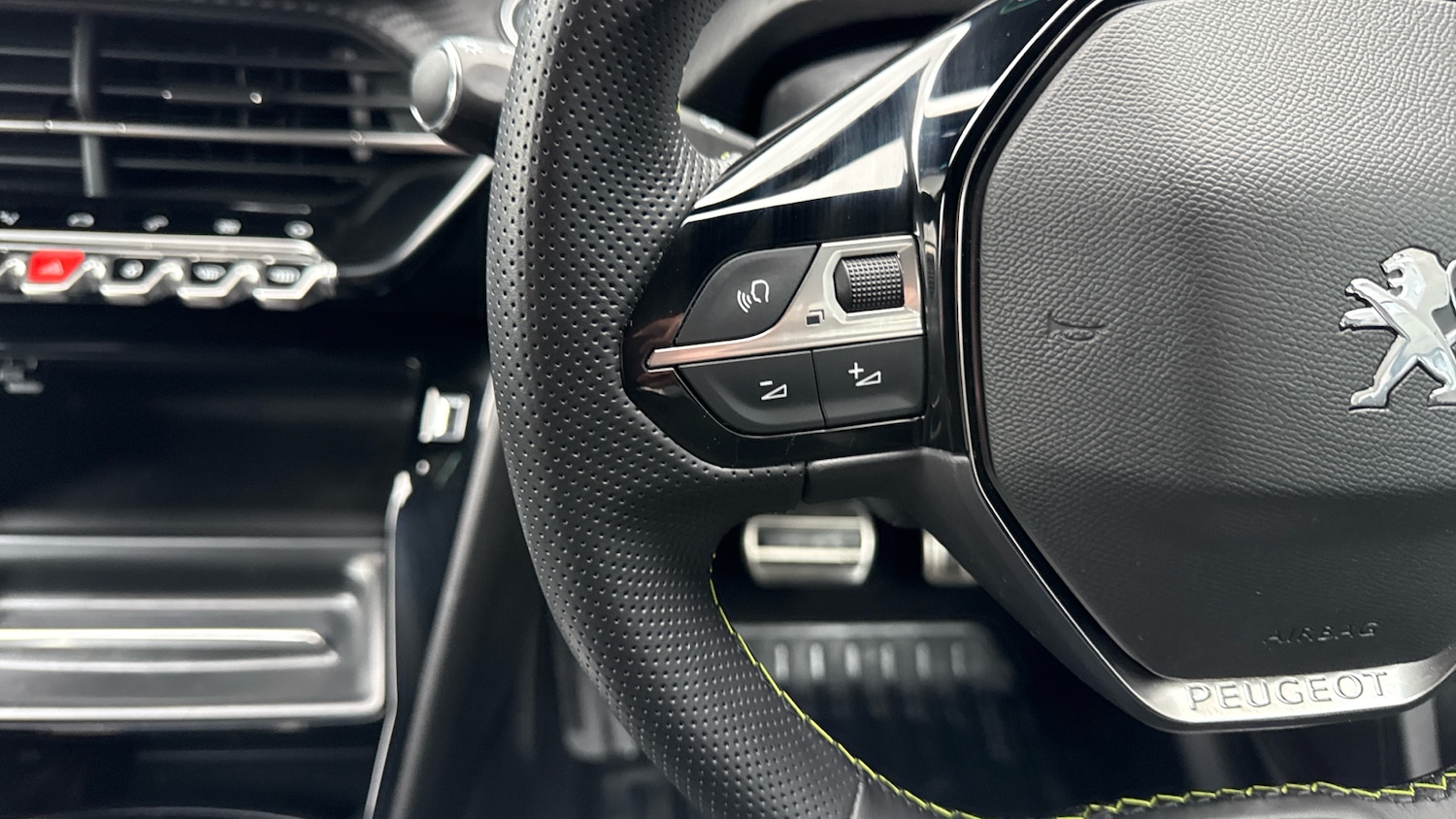 Used Peugeot 208 2022 for sale - 77412817: Photo 23