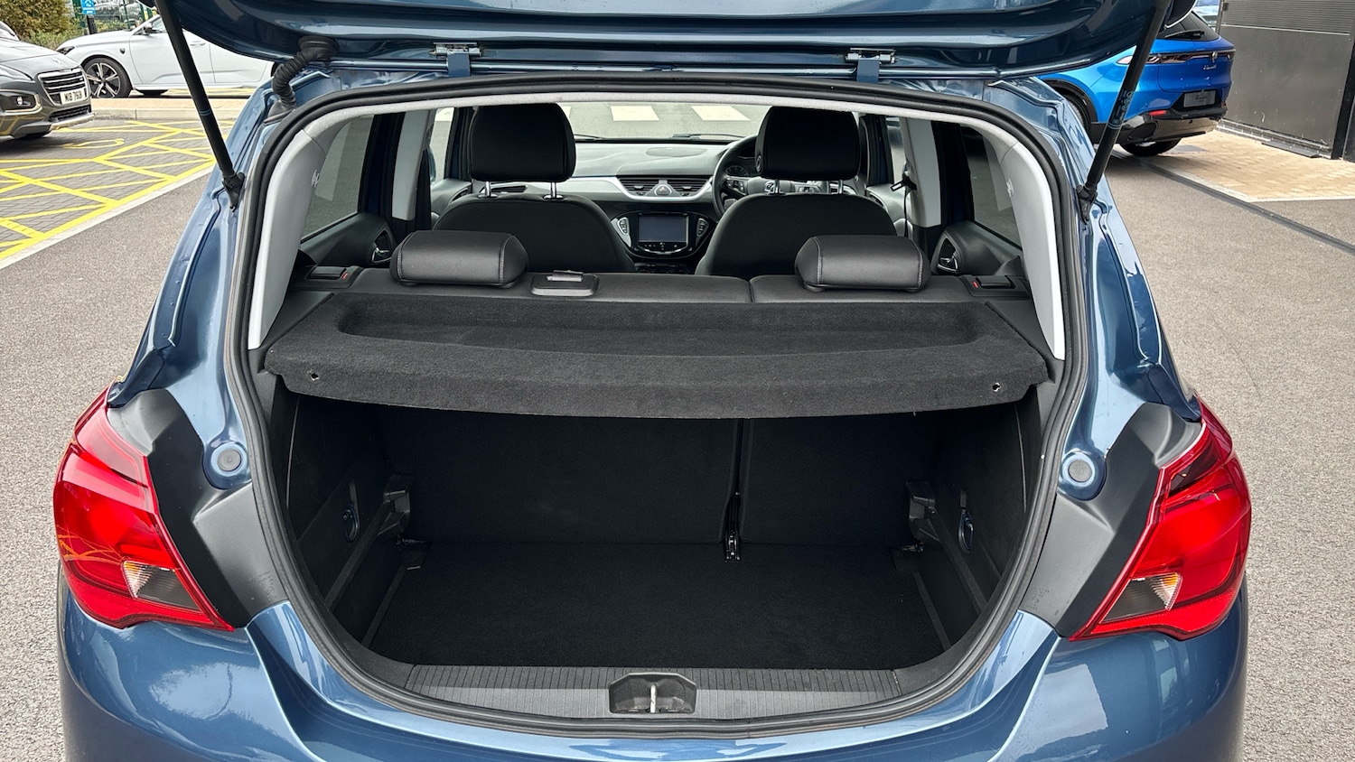 Used Vauxhall Corsa 2015 for sale - 76153983: Photo 19