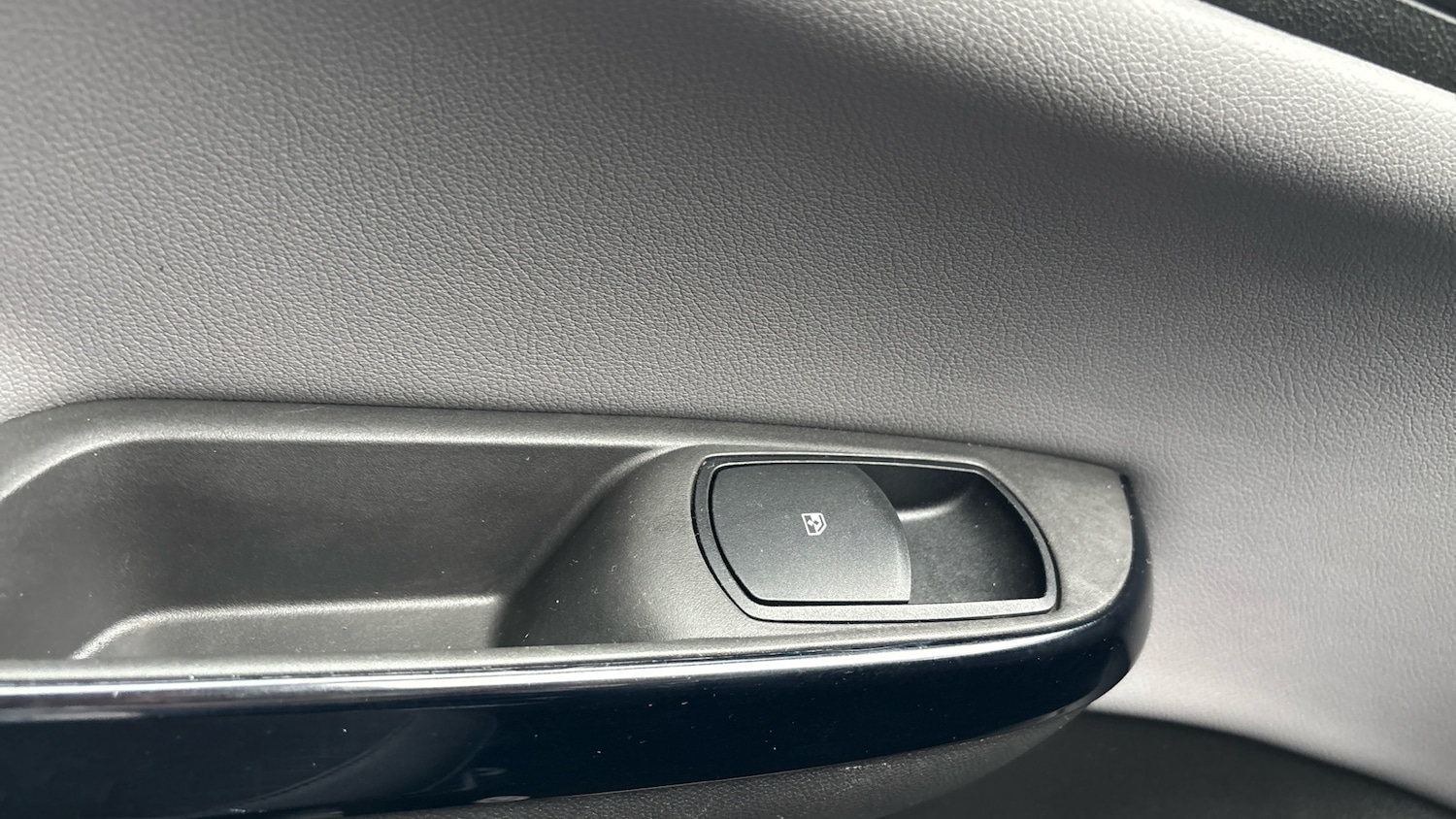 Used Vauxhall Corsa 2015 for sale - 76153983: Photo 22