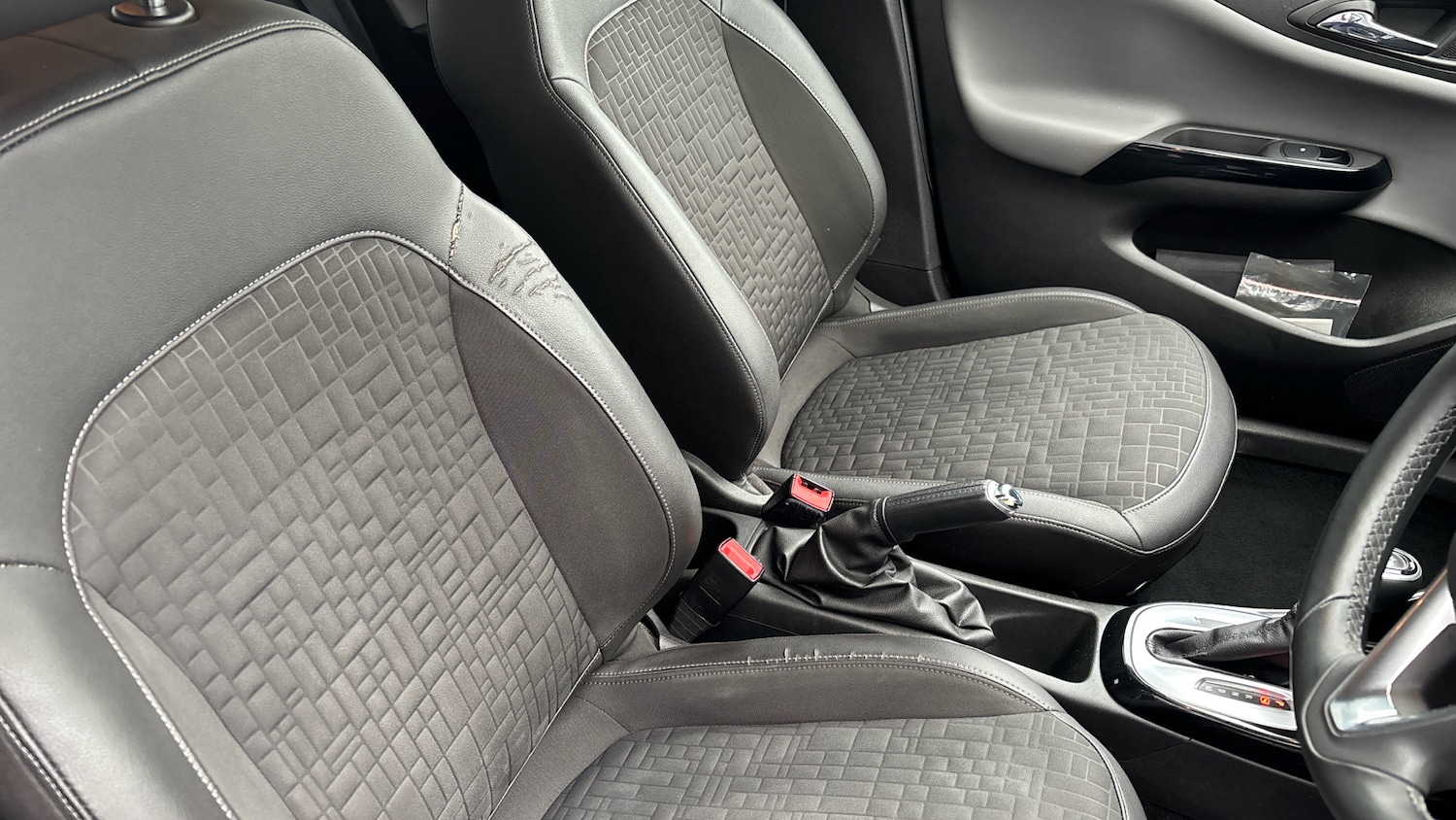 Used Vauxhall Corsa 2015 for sale - 76153983: Photo 42