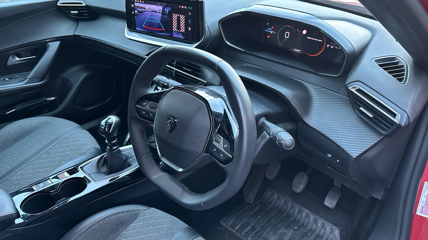 Used Peugeot 2008 2023 for sale - 76433794: Photo 11