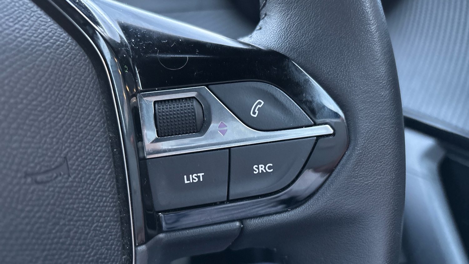 Used Peugeot 2008 2023 for sale - 76433794: Photo 24