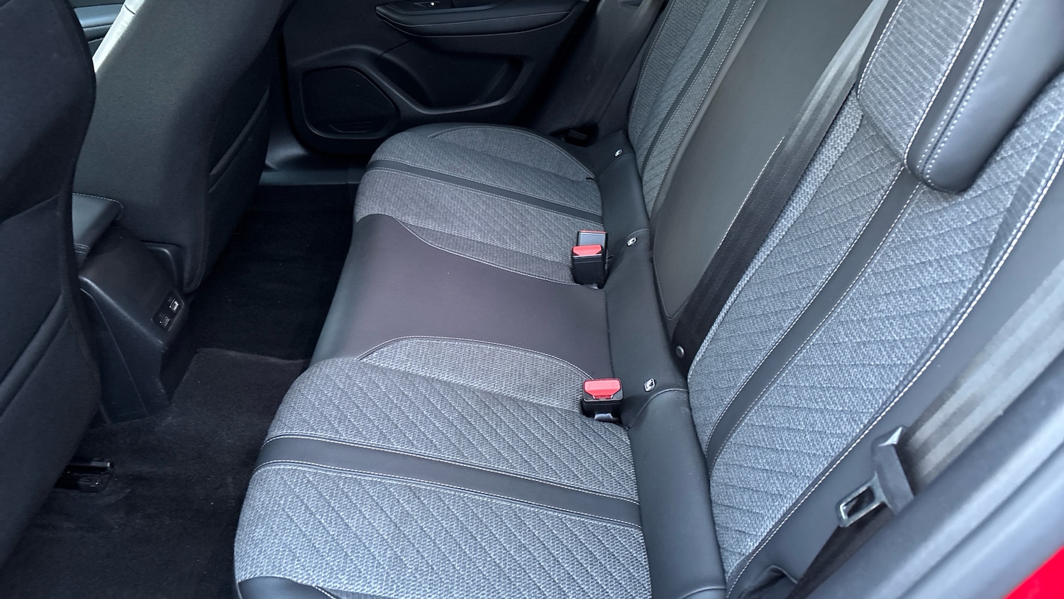 Used Peugeot 2008 2023 for sale - 76433794: Photo 33