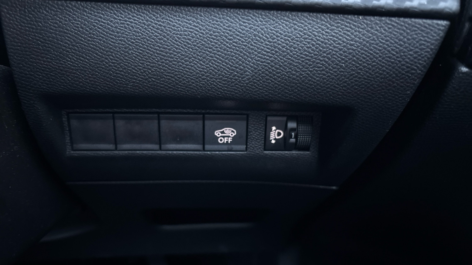 Used Peugeot 2008 2023 for sale - 76433794: Photo 34