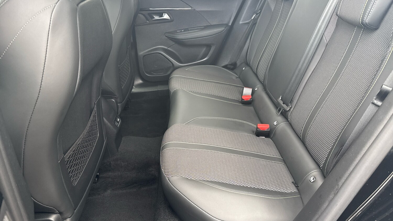 Used Peugeot 2008 2024 for sale - 77560432: Photo 33