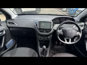 Used Peugeot 208 2017 for sale - 74823652: Photo