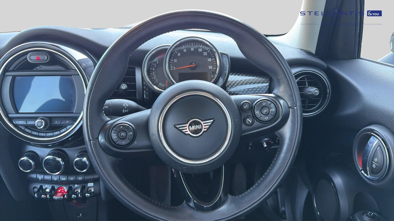 Used MINI Hatch 2019 for sale - 77959128: Photo 15