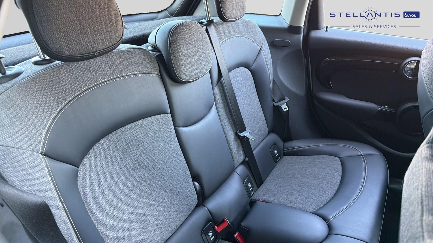 Used MINI Hatch 2019 for sale - 77959128: Photo 23