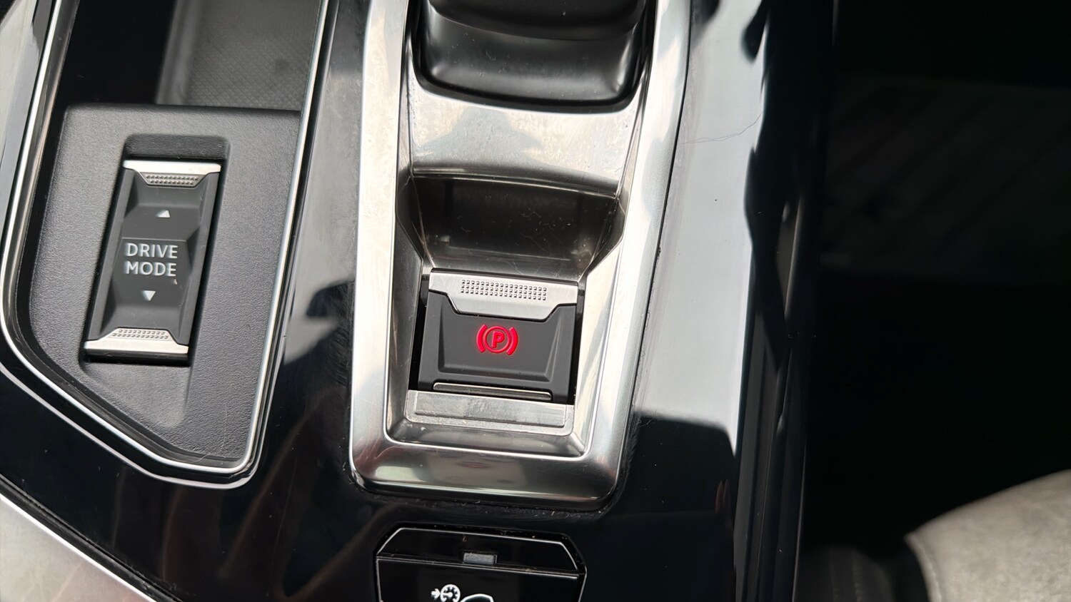 Used Peugeot 3008 2021 for sale - 77412777: Photo 21