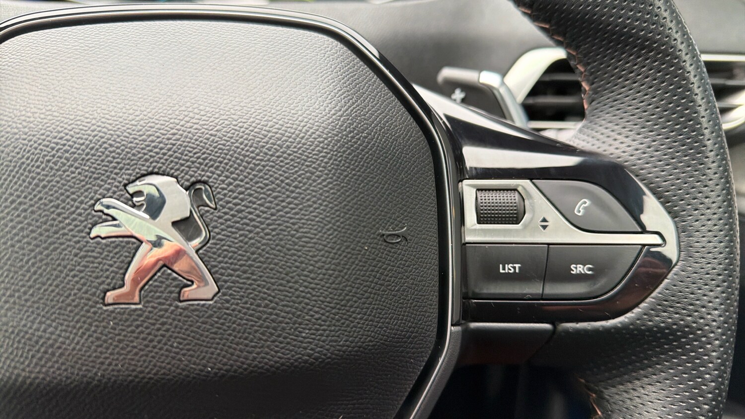 Used Peugeot 3008 2021 for sale - 77412777: Photo 24