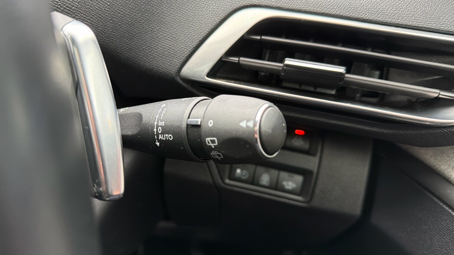 Used Peugeot 3008 2021 for sale - 77412777: Photo 28