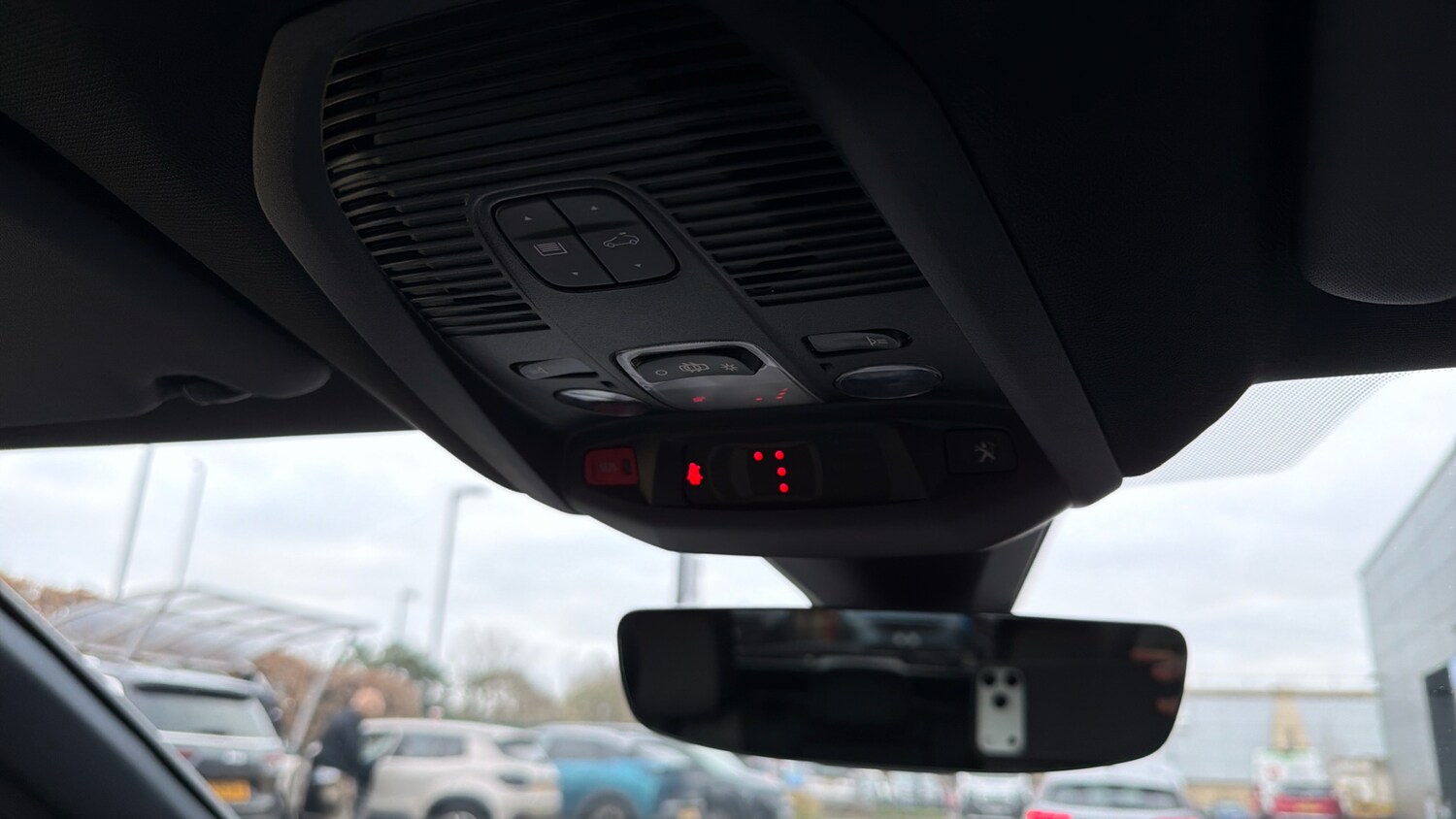 Used Peugeot 3008 2021 for sale - 77412777: Photo 37