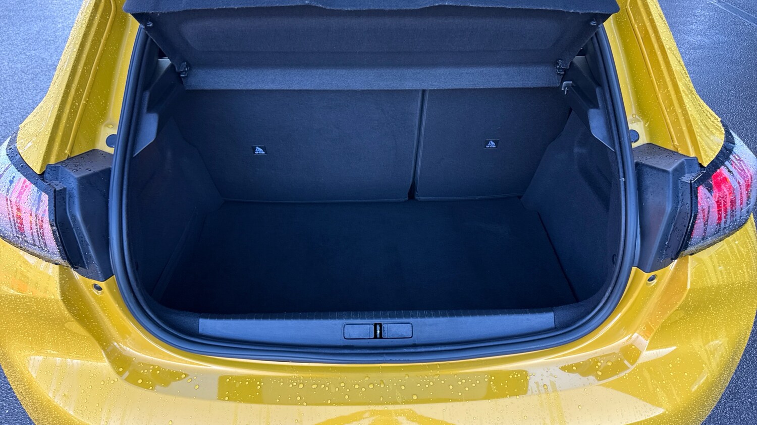 Used Peugeot 208 2023 for sale - 77397048: Photo 19