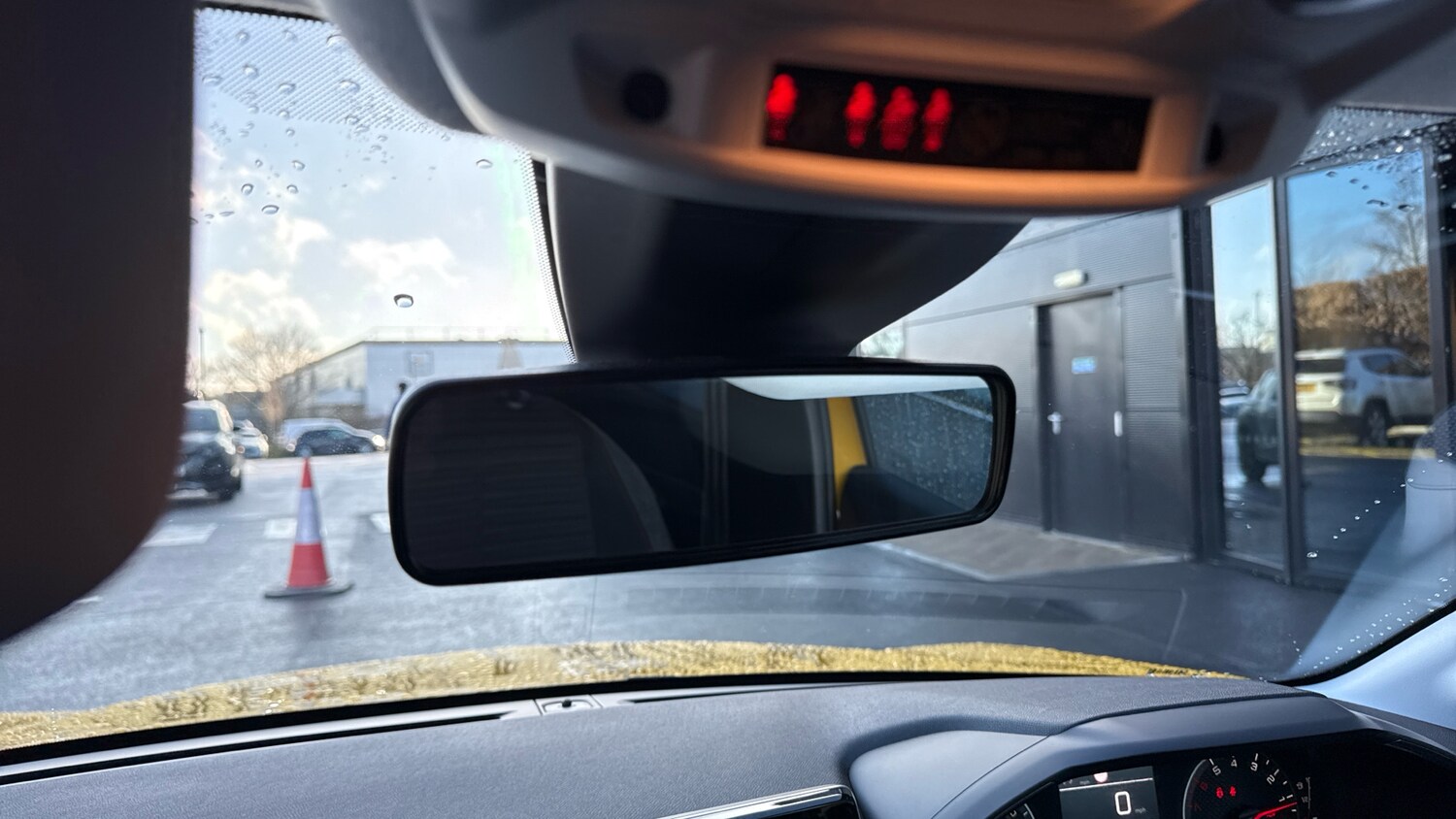 Used Peugeot 208 2023 for sale - 77397048: Photo 37