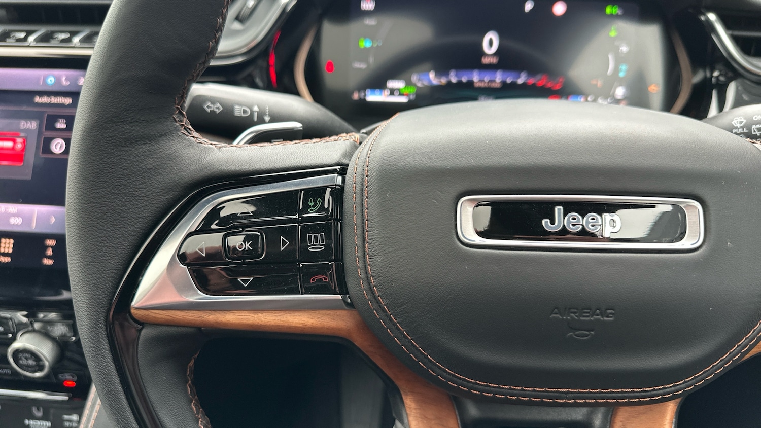 Used Jeep Grand Cherokee 2025 for sale - 76248421: Photo 23