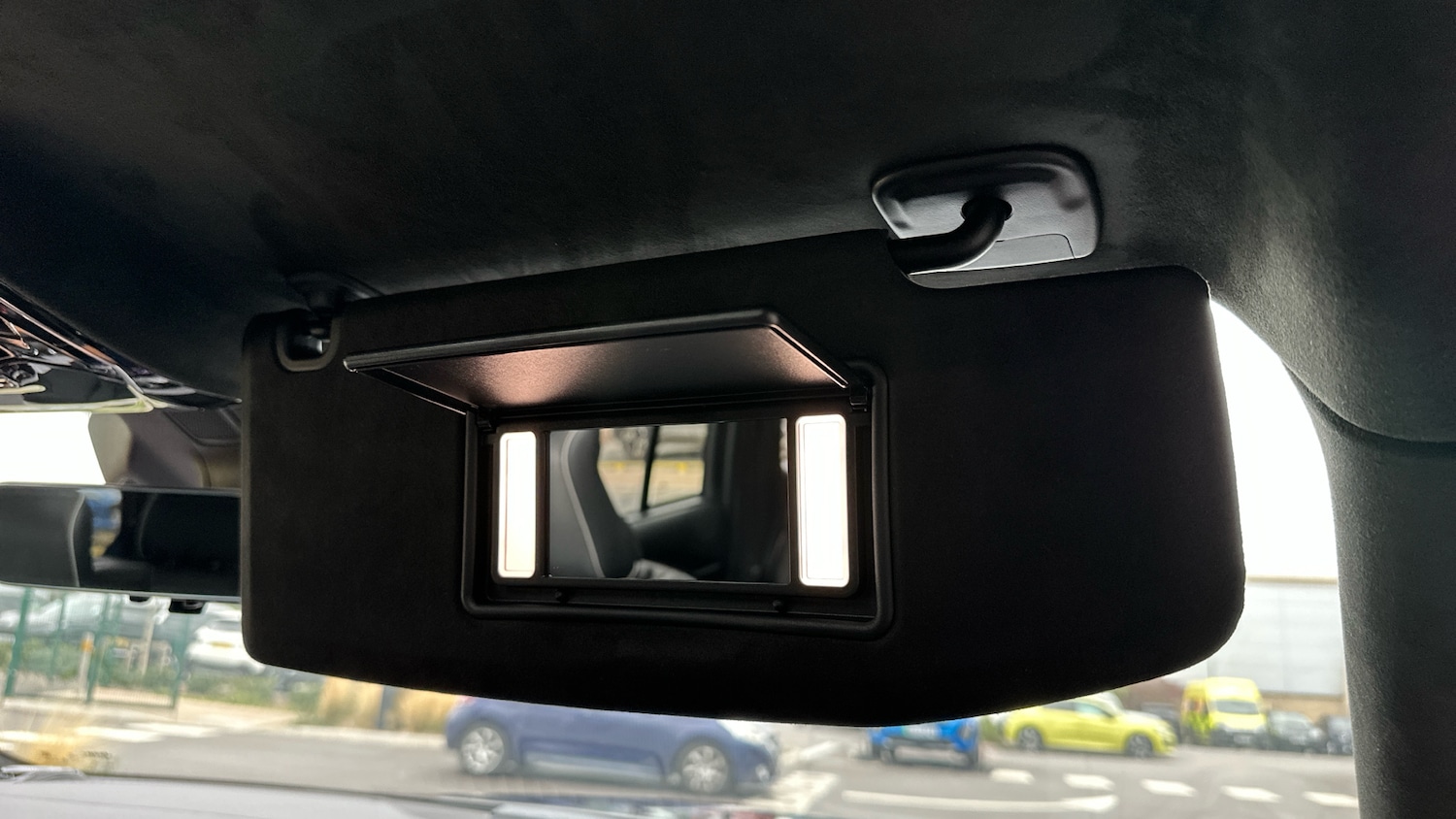 Used Jeep Grand Cherokee 2025 for sale - 76248421: Photo 38