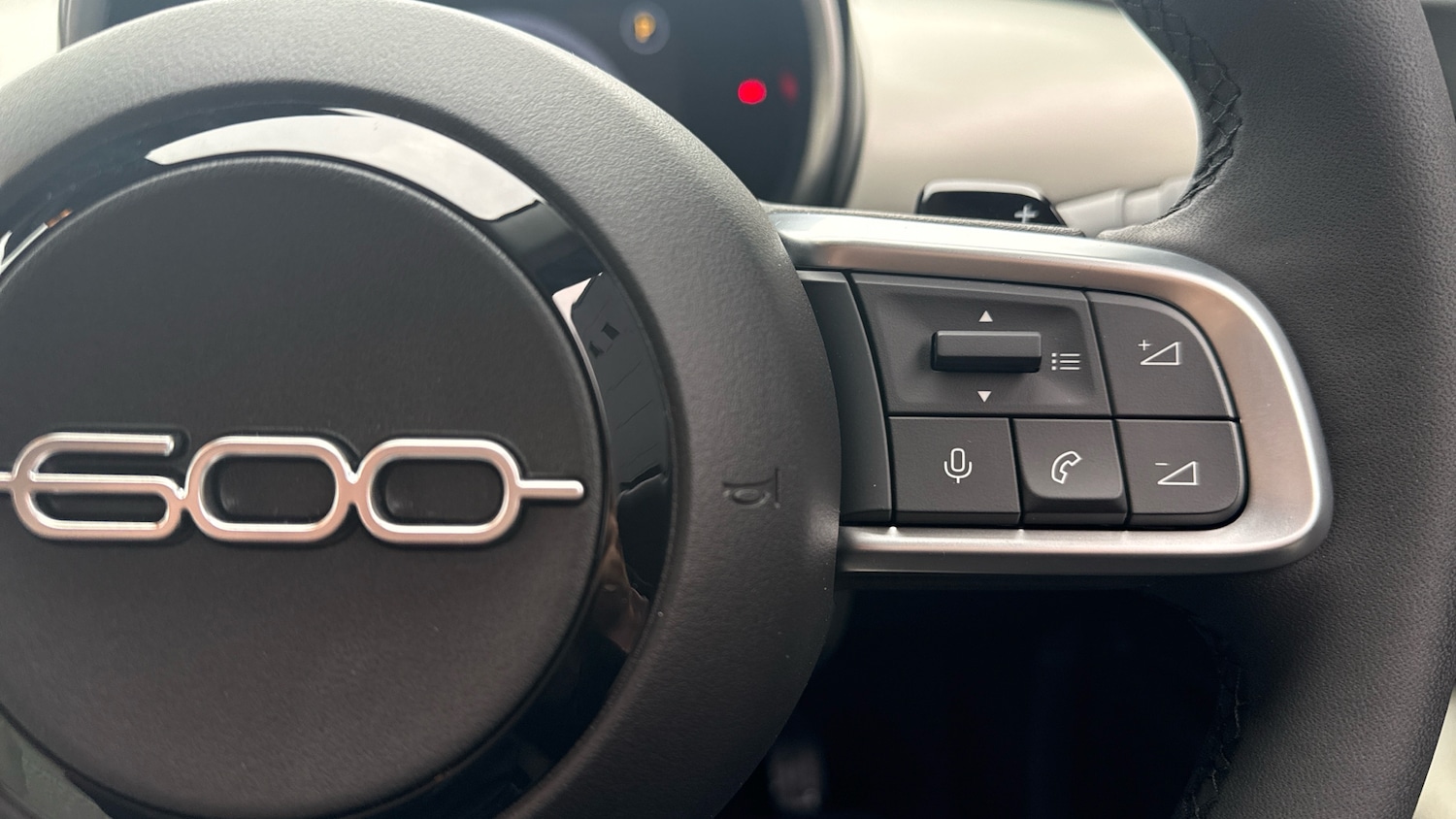 Used Fiat 600 2025 for sale - 76248424: Photo 24