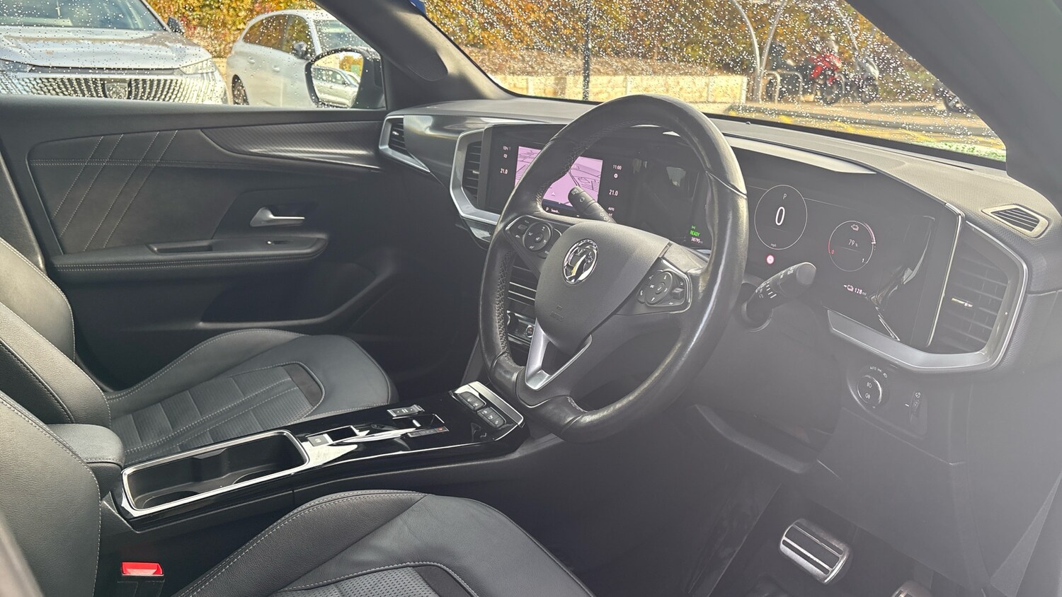 Used Vauxhall Mokka Electric 2021 for sale - 76338272: Photo 11