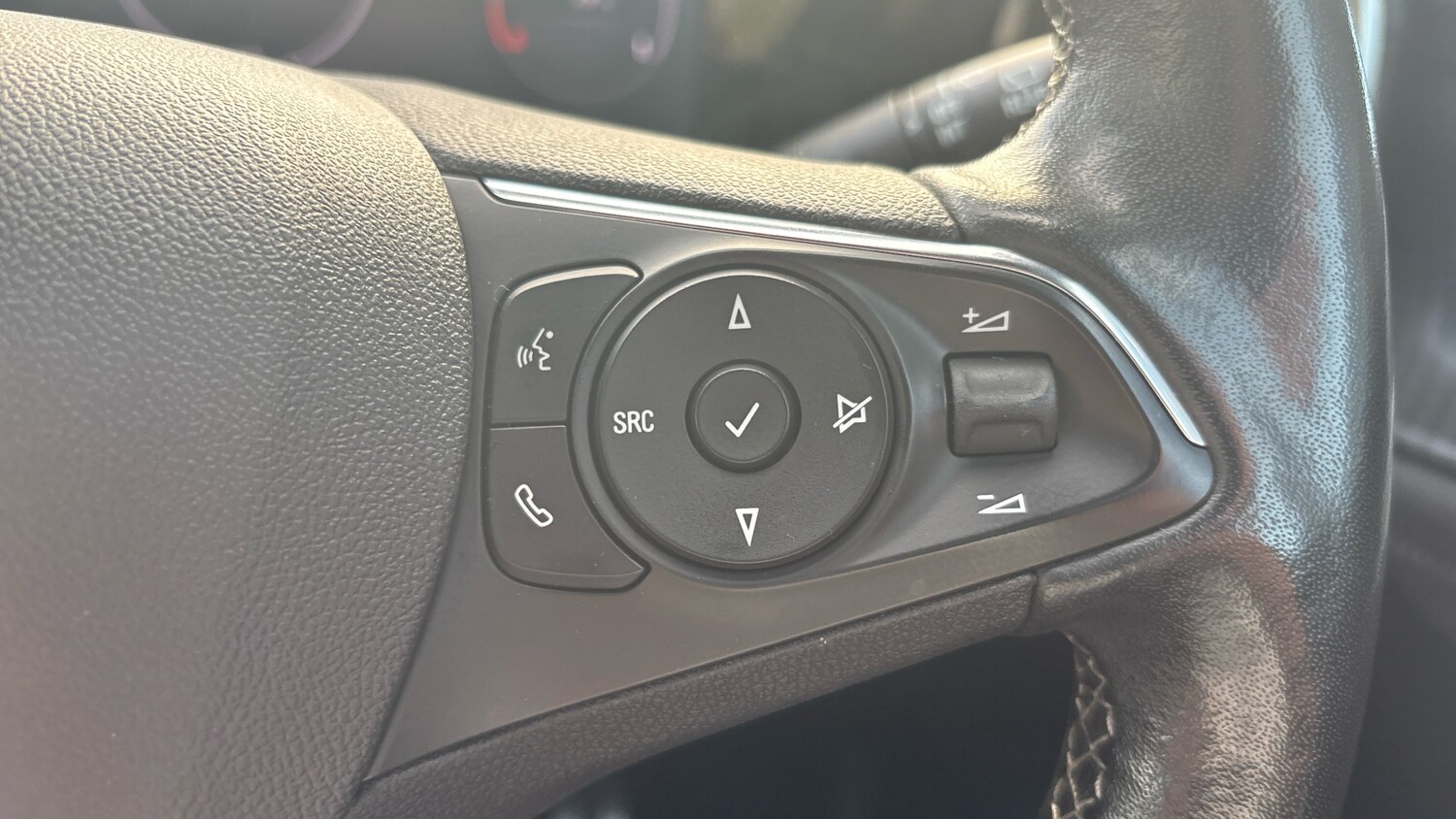 Used Vauxhall Mokka Electric 2021 for sale - 76338272: Photo 24