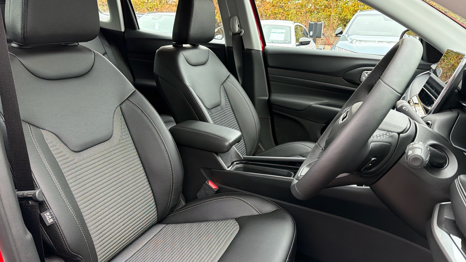 Used Jeep Compass 2025 for sale - 76378434: Photo 42