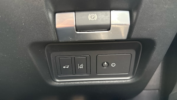 Used Jaguar E-Pace 2019 for sale - 76260903: Photo 34