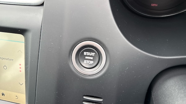 Used Jaguar E-Pace 2019 for sale - 76260903: Photo 40