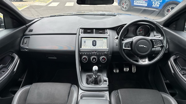 Used Jaguar E-Pace 2019 for sale - 76260903: Photo 4