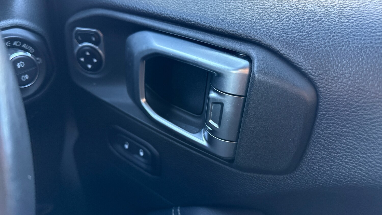 Used Jeep Wrangler 2019 for sale - 77018086: Photo 22