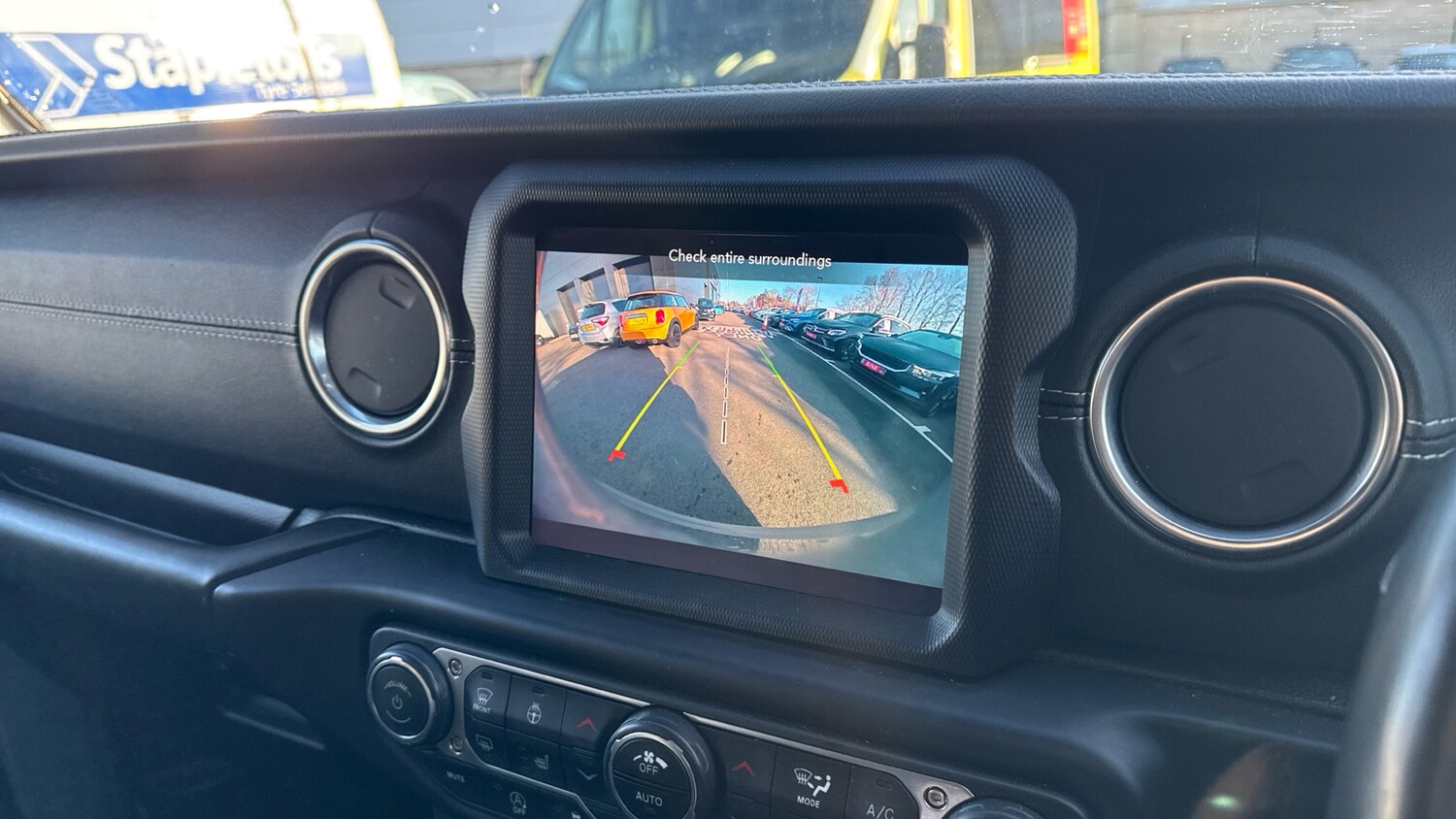 Used Jeep Wrangler 2019 for sale - 77018086: Photo 32