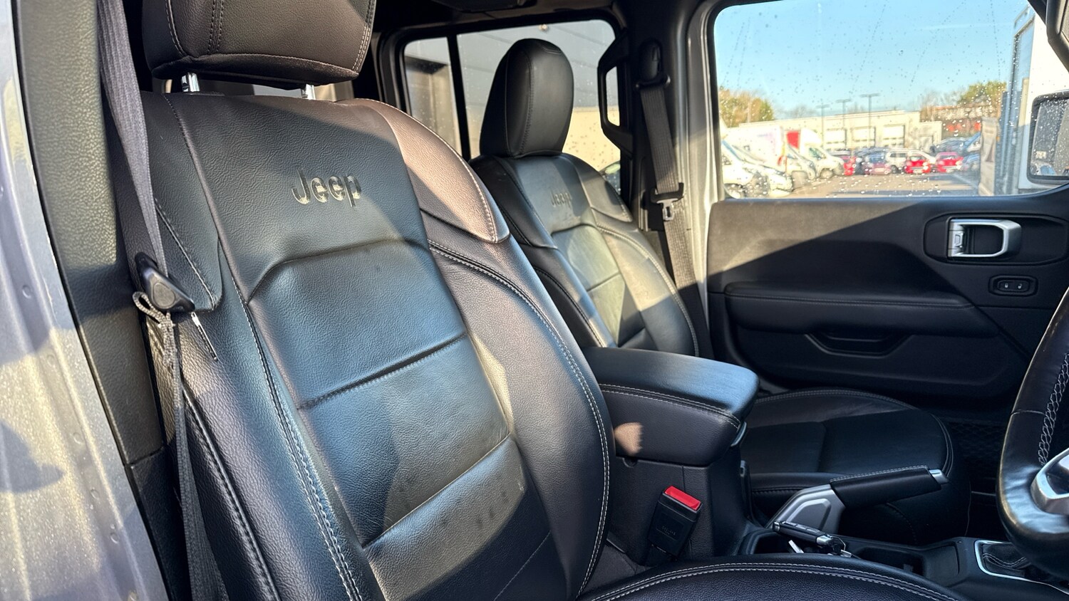 Used Jeep Wrangler 2019 for sale - 77018086: Photo 42