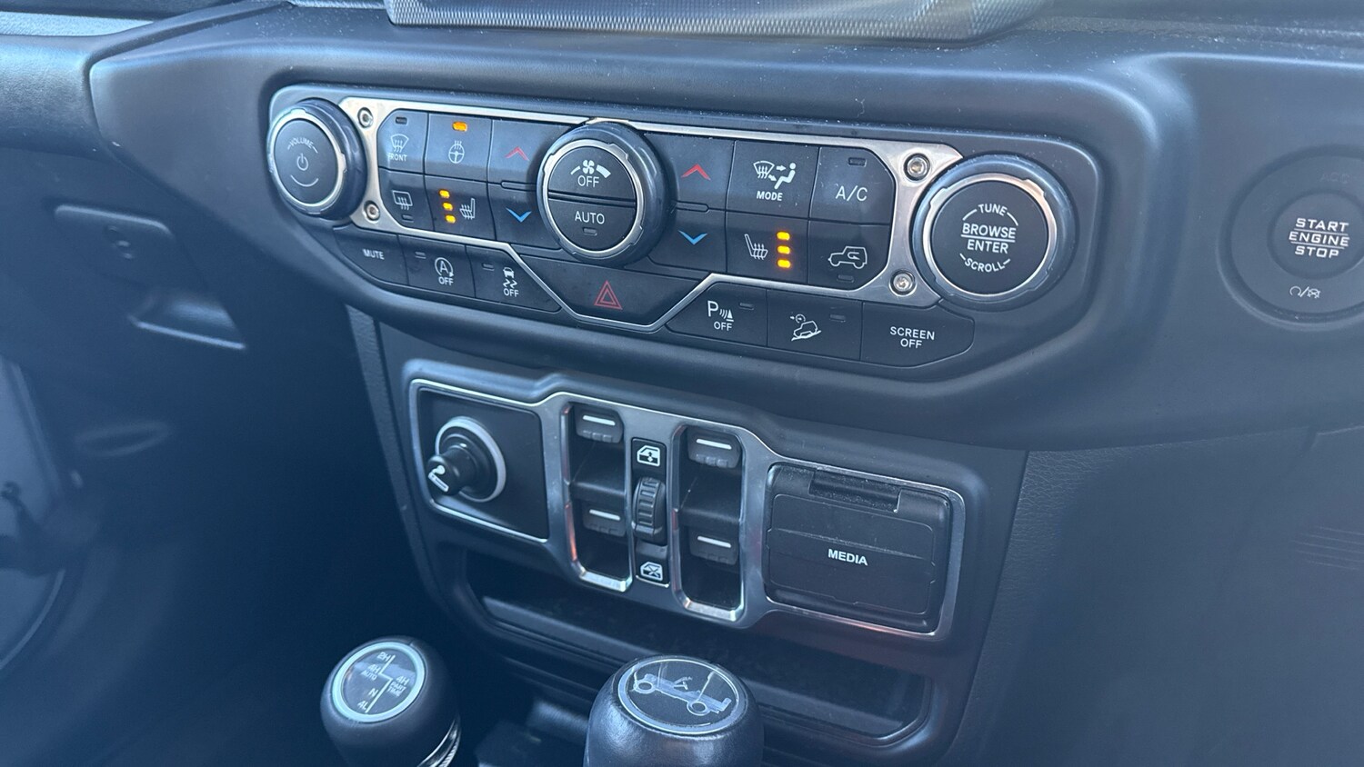 Used Jeep Wrangler 2019 for sale - 77018086: Photo 49