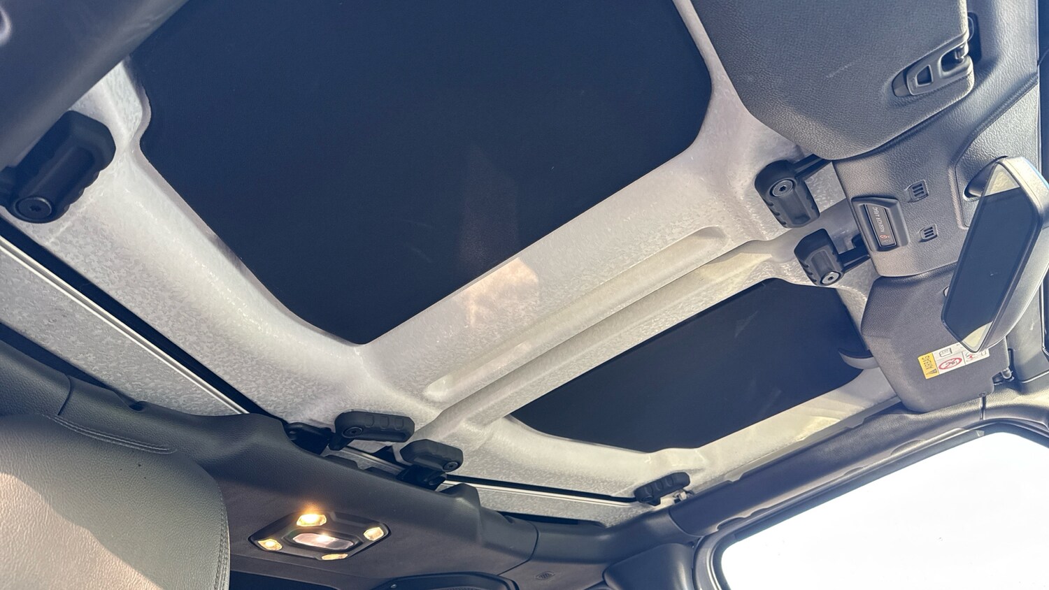 Used Jeep Wrangler 2019 for sale - 77018086: Photo 51