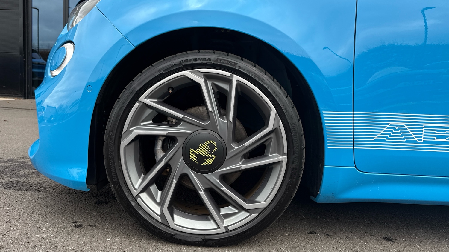 Used Abarth 500C 2024 for sale - 76500510: Photo 15