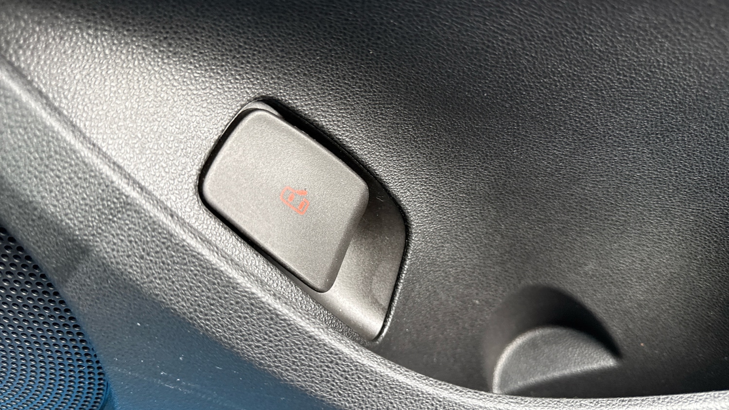 Used Abarth 500C 2024 for sale - 76500510: Photo 36