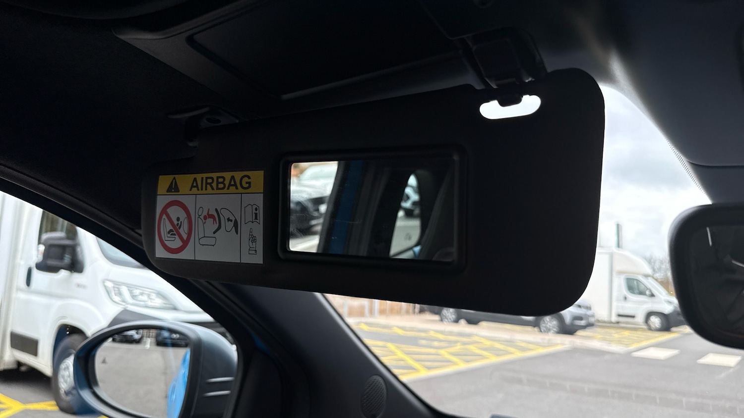 Used Abarth 500C 2024 for sale - 76500510: Photo 37