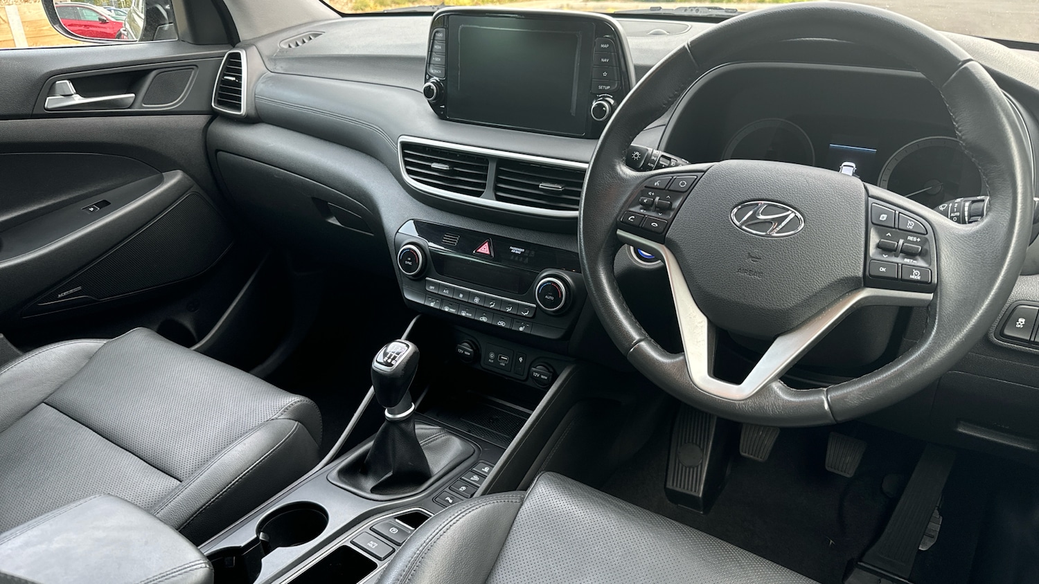 Used Hyundai TUCSON 2018 for sale - 75950511: Photo 11